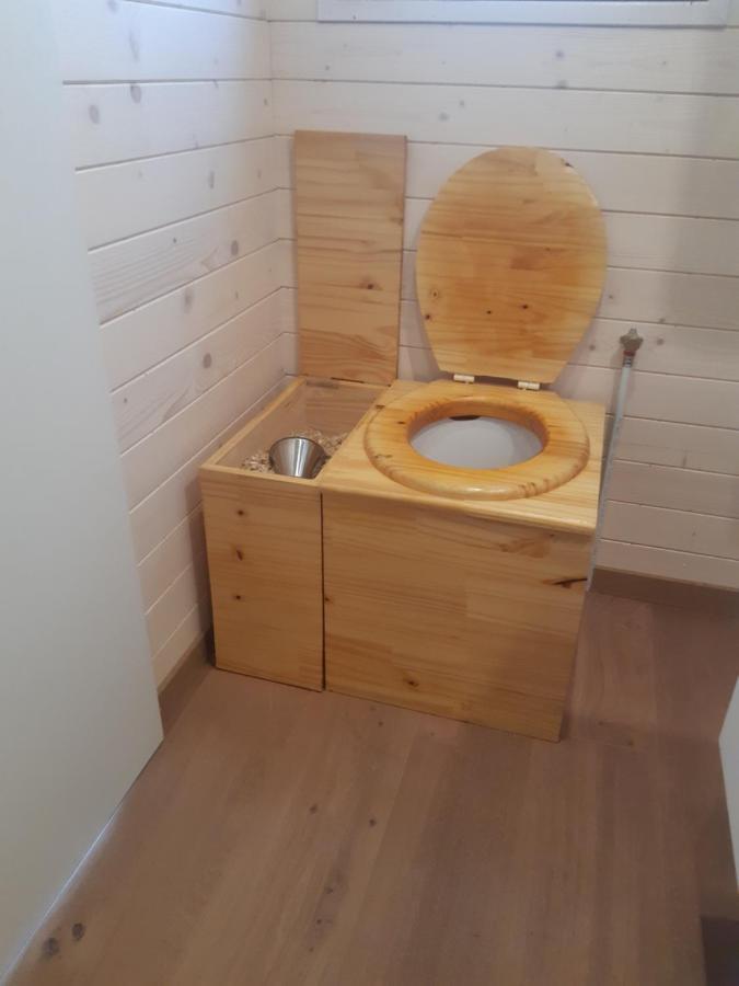 Micro Maison Bois / Tiny House Au Calme Crest Esterno foto